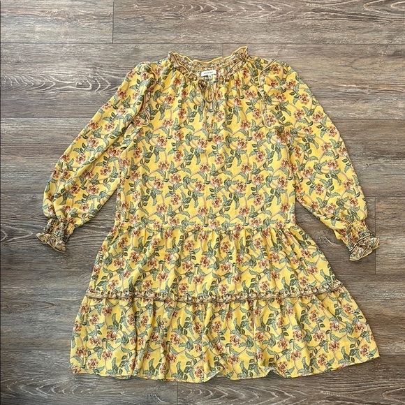 Max Studio Dresses & Skirts - Max Studio Women's Size Large Floral Tiered Ruffle Hem Long Sleeve Dress Yellow